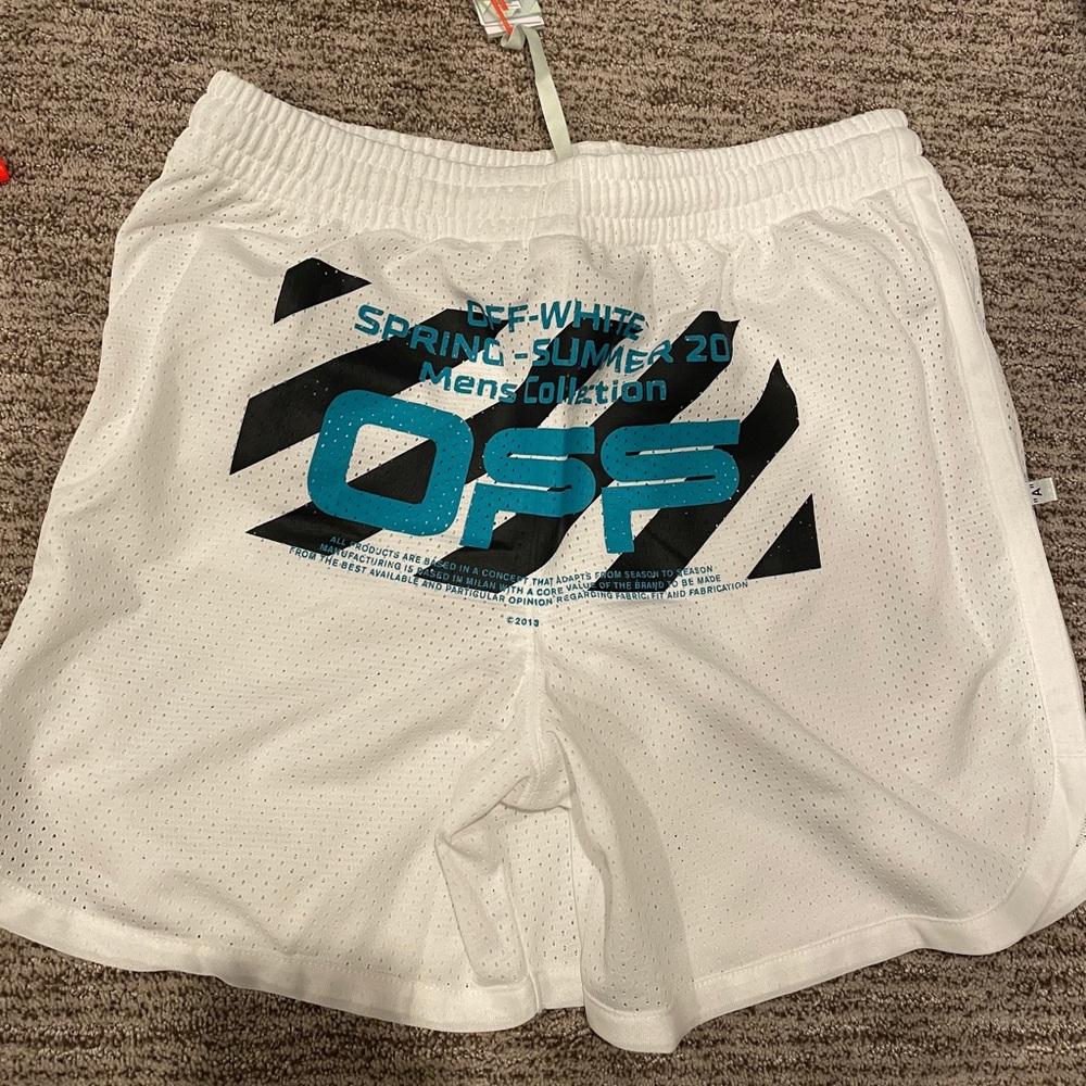 Off white wavy line mesh shorts